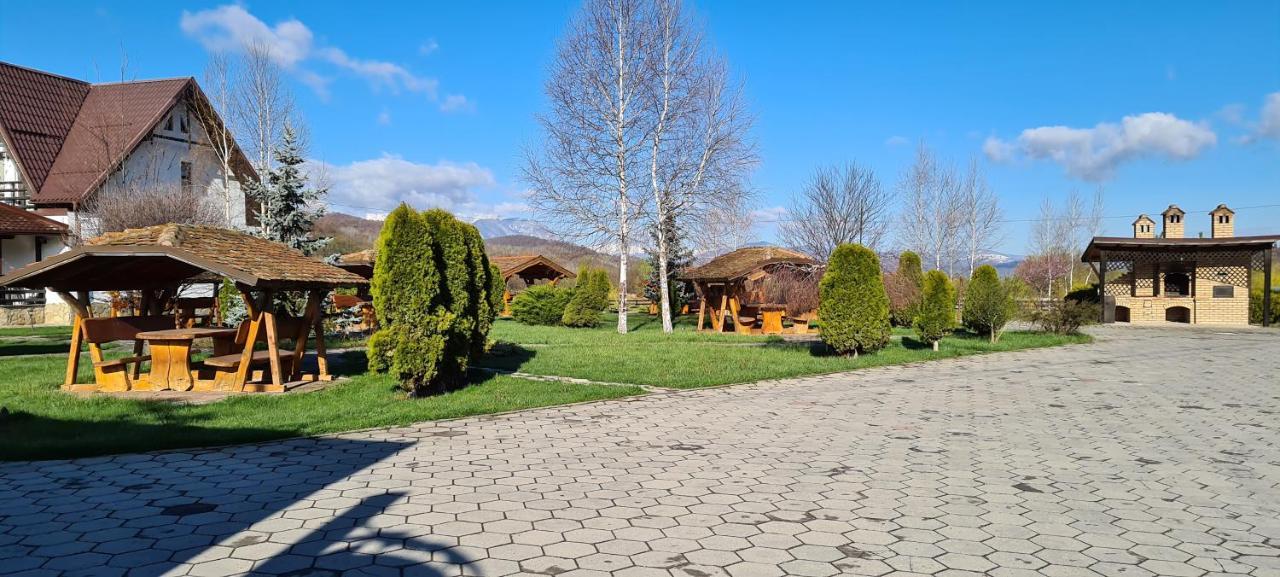 Poiana Rasnoavei Hotel Risnov Exterior photo